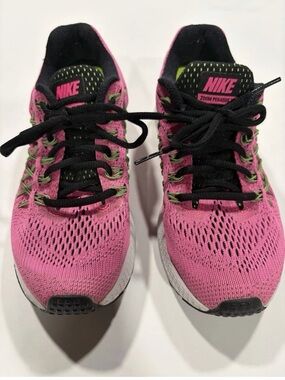 Nike Air Zoom Pegasus 32 Pink Pow Ghost Green Running Shoes Size 6